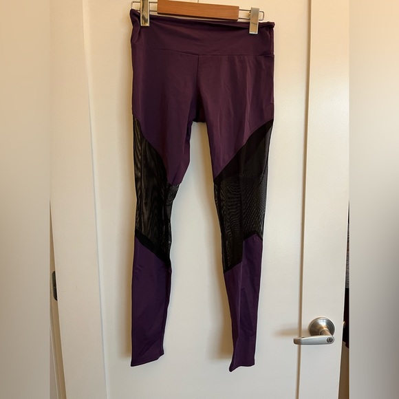 Purple with black mesh leggings - Picture 1 of 3